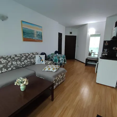 Прекрасен Апартамент С Изглед Към Морето Сарафово 1 Burgas Exterior photo