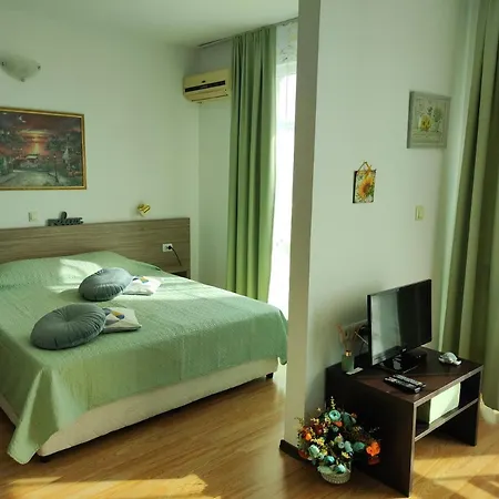 Прекрасен Апартамент С Изглед Към Морето Сарафово 1 Burgas Exterior photo