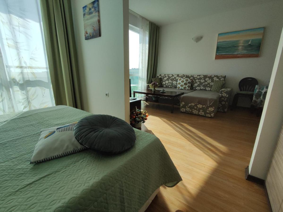 прекрасен с изглед към морето сарафово 1 Apartment Burgas